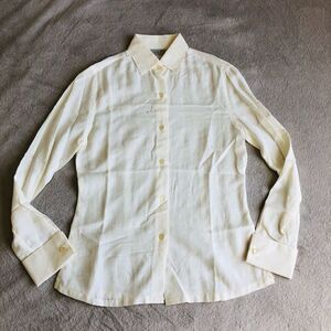 NWOT Como Sport Women’s Floral pattern Solid Cream Collared Long Sleeve Button D